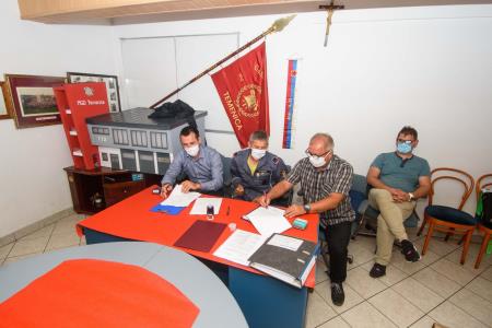 V Temenici zakopali prvo lopato za nov sodoben gasilski kompleks 7